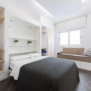 https://acogedor-estudio-a-unos-pasos-de-la-playa-aq24.in-canary-islands.com